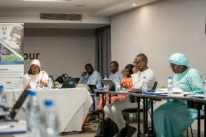 Lire la suite à propos de l’article Le lundi 22 juillet 2025 à l’hôtel Le Ndiambour, s’est tenu le premier Comité de Pilotage (COPIL) du Fonds d&rsquo;Impulsion de la Microfinance – FIMF (FIMF) depuis la prise de fonction de la nouvelle Directrice, Mme Ndela DIOUF DABO. Cette session a été présidée par M. Mamadou NDIAYE, Directeur de Cabinet, représentant, Alioune Badara DIONE PhD, Ministre de la Microfinance et de l’Économie sociale et solidaire.